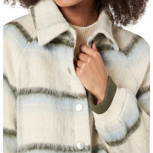 AVEC LES FILLES Brushed Oversize Longline Varsity Coat Cream Olive Plaid Size M - Picture 2 of 9